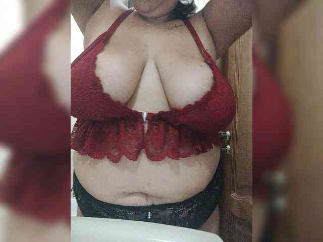 Xo4y-SeX-TpaX webcam