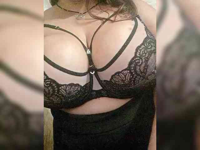 Xo4y-SeX-TpaX webcam