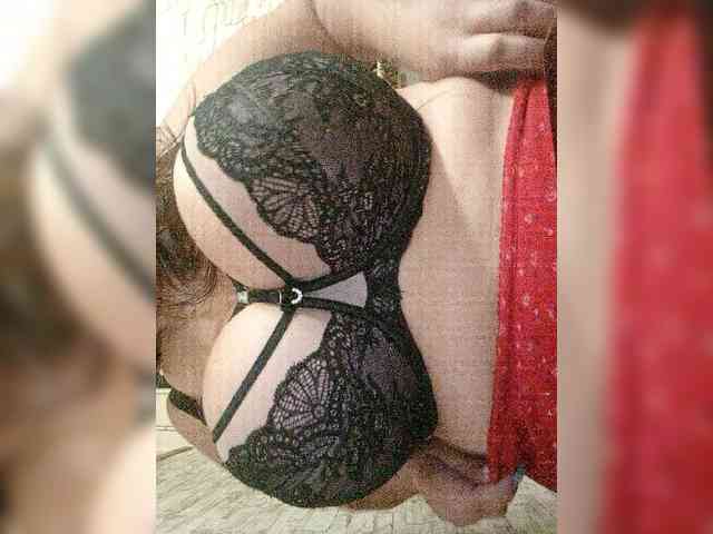 Xo4y-SeX-TpaX webcam