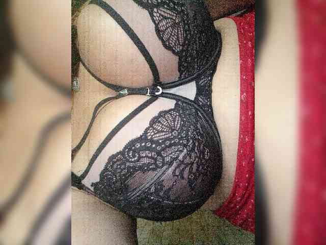Xo4y-SeX-TpaX webcam