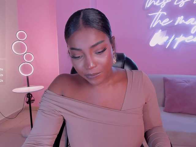 SavannahStorm's BongaCams show and profile