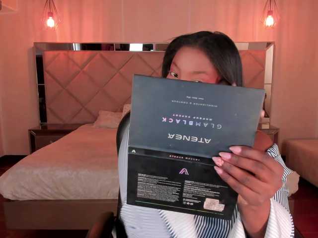 SavannahStorm live cam on BongaCams