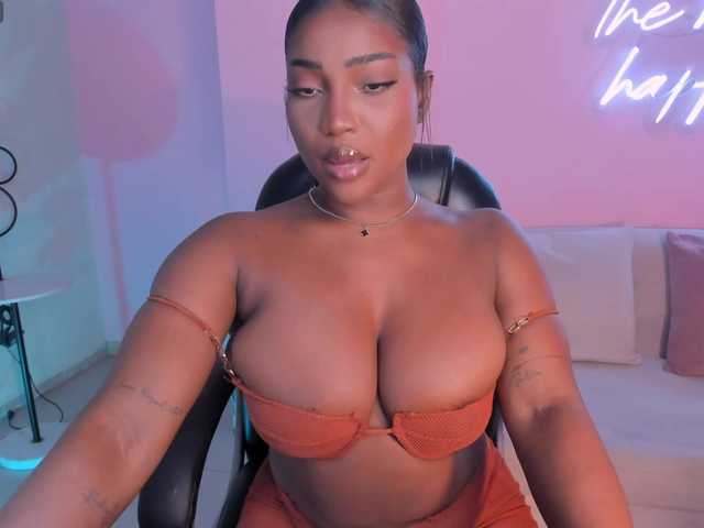 SavannahStorm's BongaCams show and profile