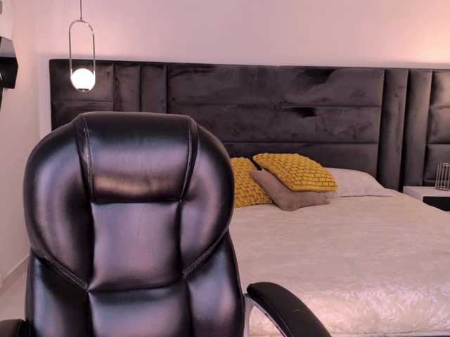 SavannahStorm live webcam show