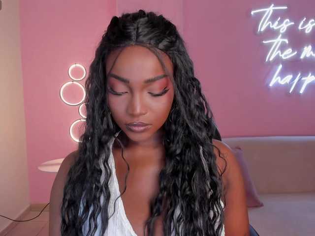 SavannahStorm live cam on BongaCams