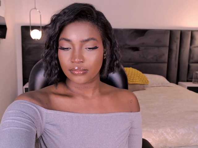SavannahStorm live webcam show