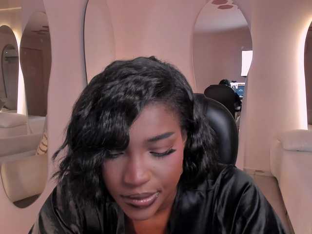 SavannahStorm's BongaCams show and profile