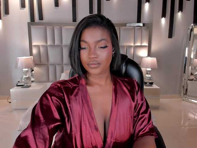 SavannahStorm live webcam show