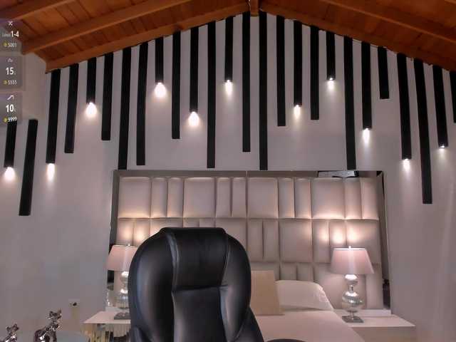 SavannahStorm live cam on BongaCams