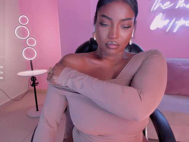 SavannahStorm's BongaCams show and profile