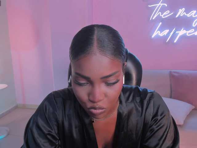 SavannahStorm's BongaCams show and profile