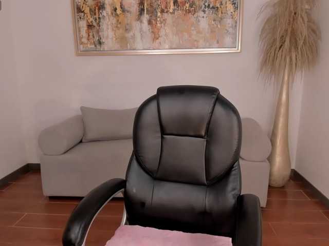 SavannahStorm, en directo ahora en BongaCams