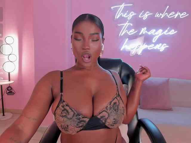 Modelo: SavannahStorm