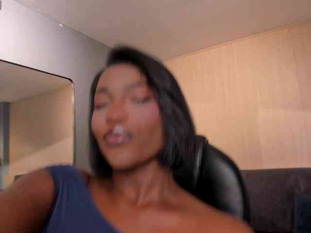 SavannahStorm webcam