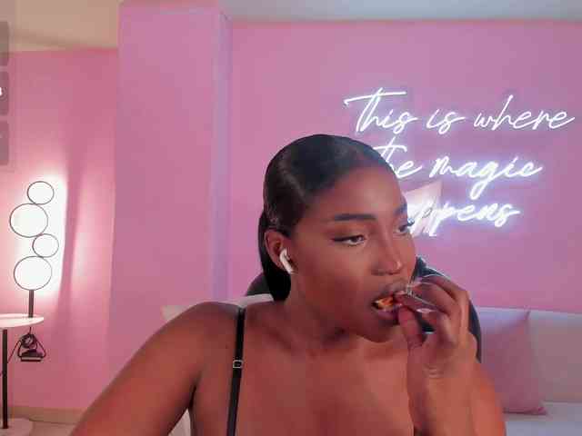 Modelo: SavannahStorm