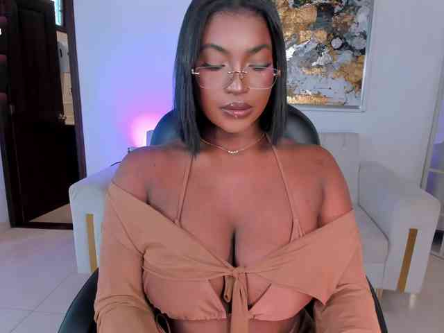 Model: SavannahStorm