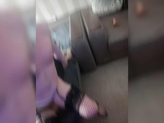 Dimon777777777-2's BongaCams show and profile