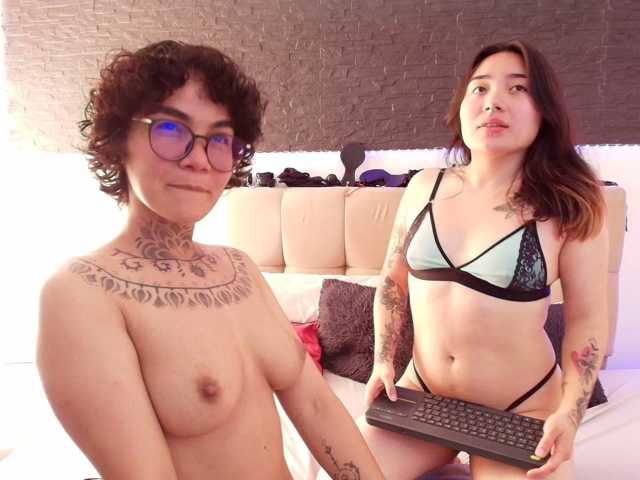 selene-ana live cam on BongaCams