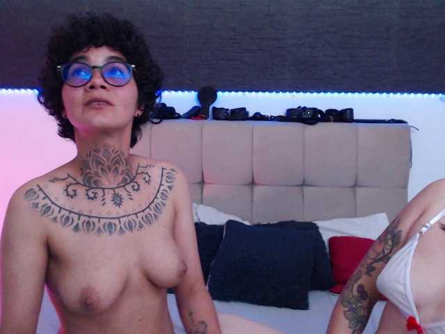 selene-ana live cam on BongaCams
