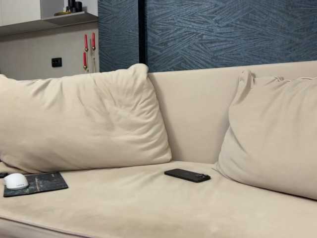 -Molly- live cam on BongaCams