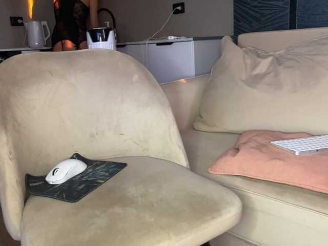 -Molly- live cam on BongaCams