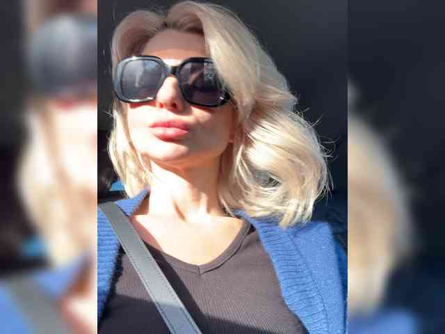 -Molly- Live Webcam on BongaCams