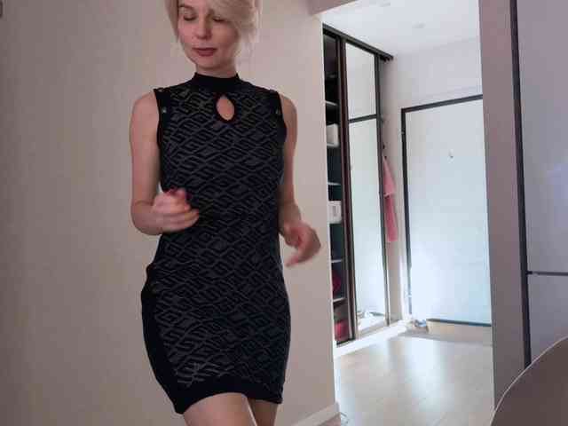 -Molly- webcam