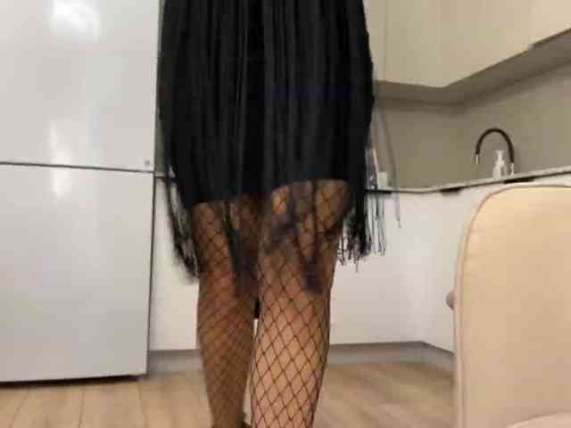 -Molly- webcam