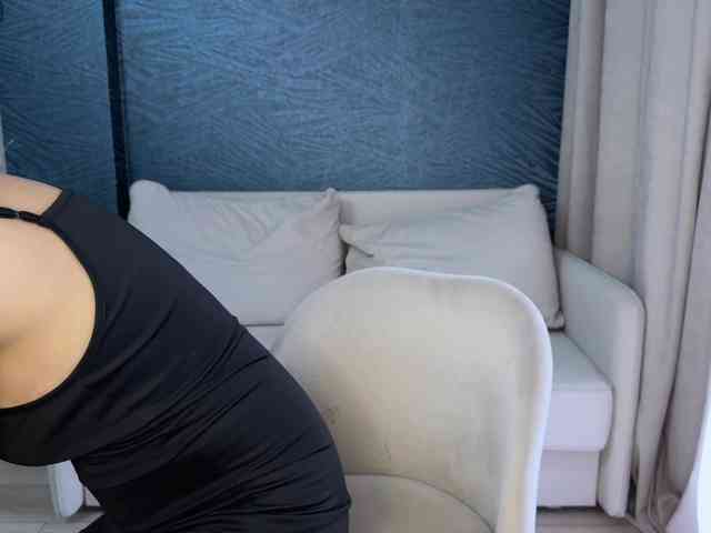 -Molly- webcam
