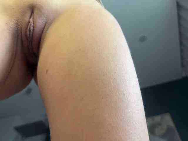 -Molly- Sex Cam Show