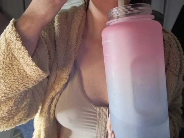 CreamyWoman