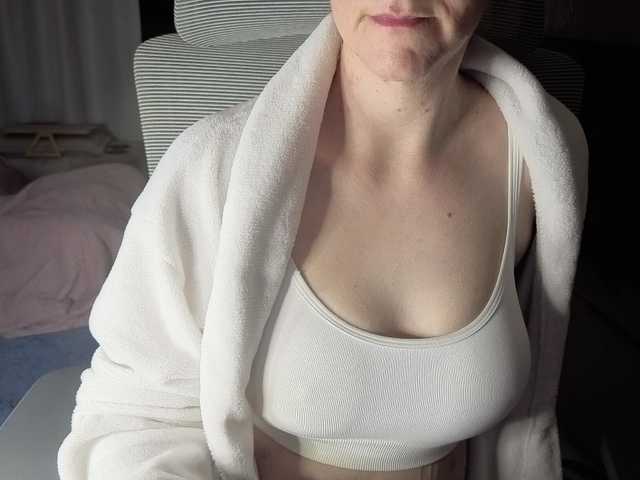 CreamyWoman