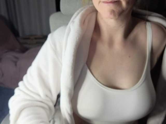 CreamyWoman