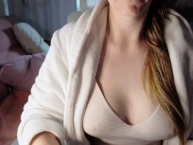 CreamyWoman