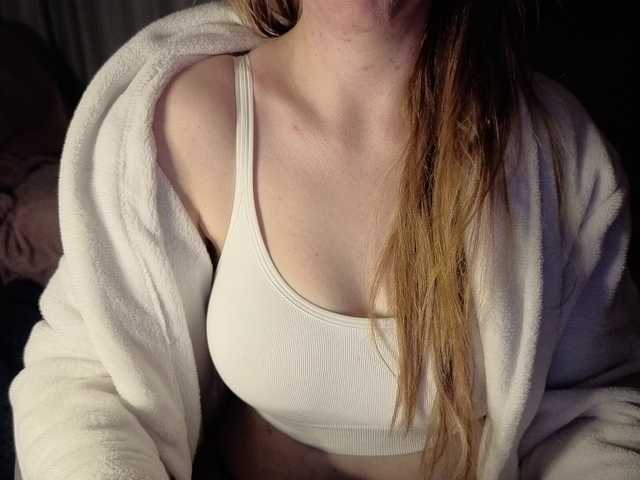 PassionateMommy live webcam show