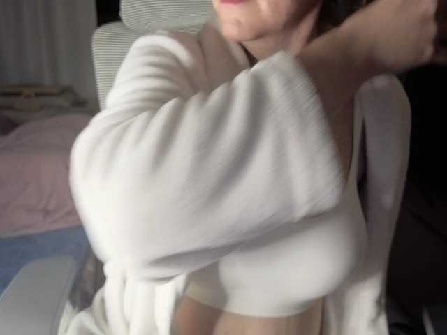 CreamyWoman