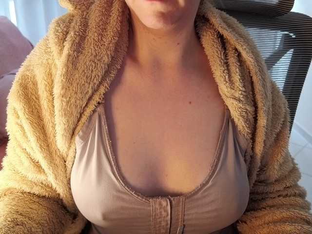 CreamyWoman