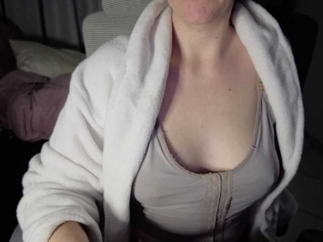 CreamyWoman