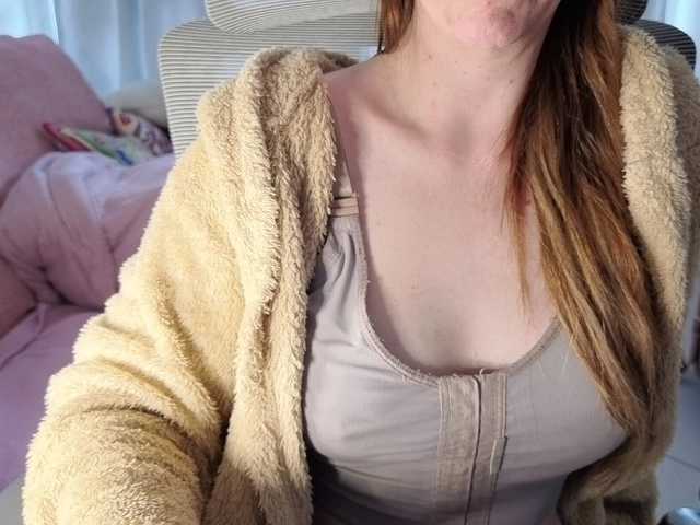 PassionateMommy webcam
