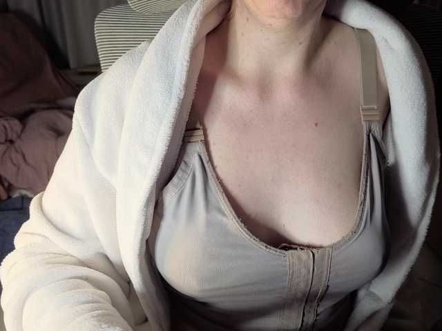 CreamyWoman Live-Cam auf BongaCams