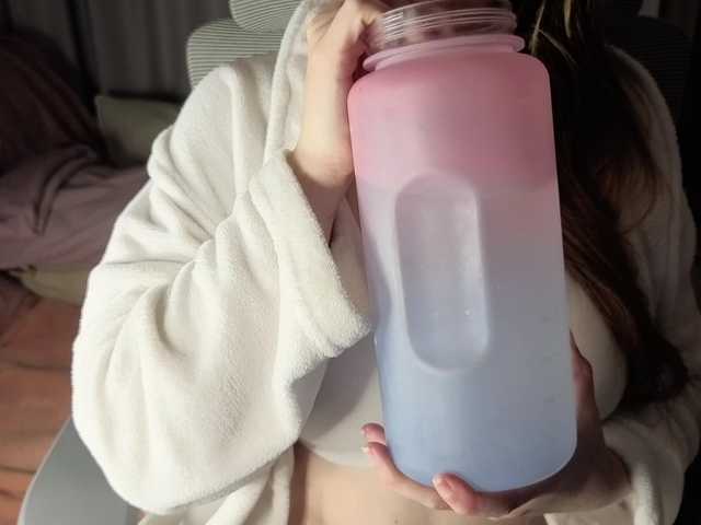 CreamyWoman