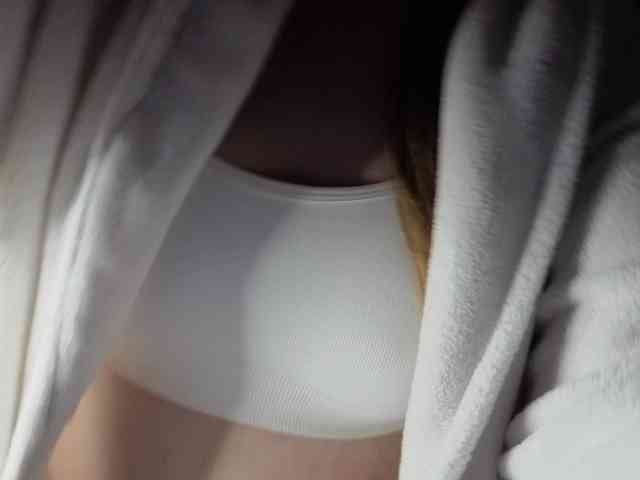 PassionateMommy webcam