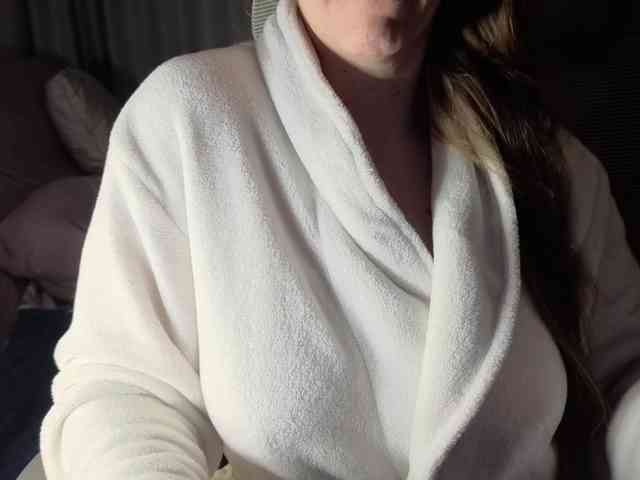 PassionateMommy webcam