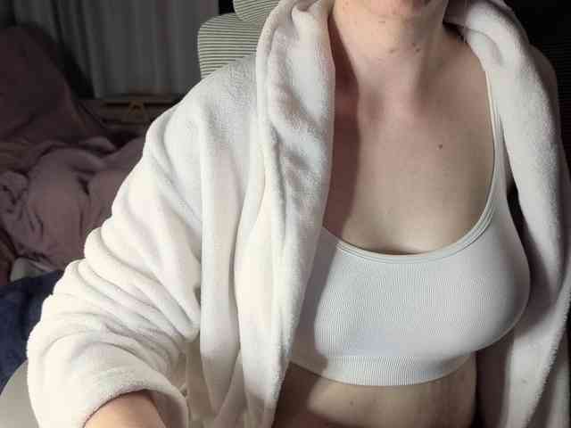 CreamyWoman CreamyWoman