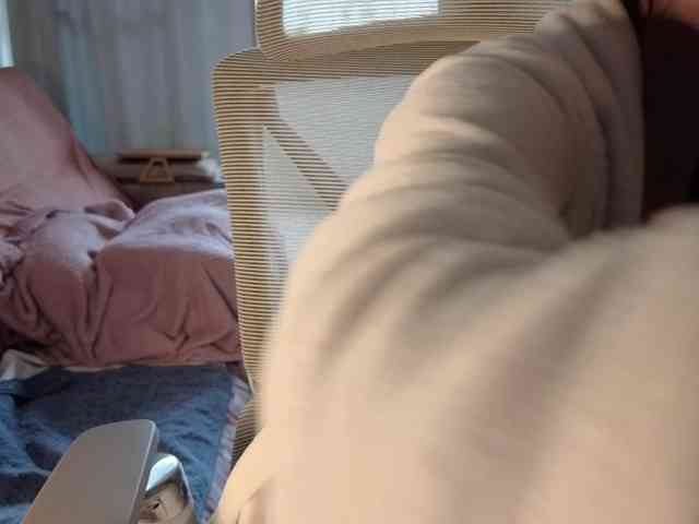 CreamyWoman