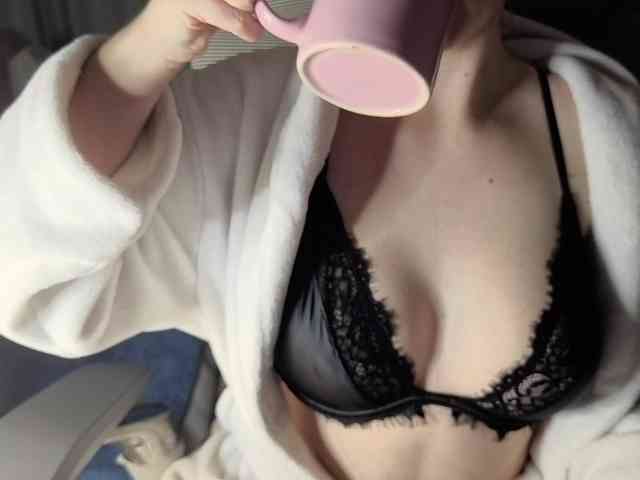 CreamyWoman