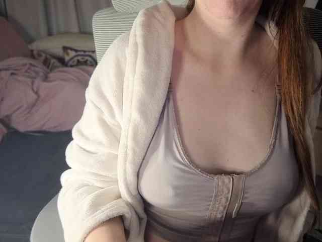 PassionateMommy webcam