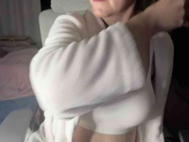 PassionateMommy webcam