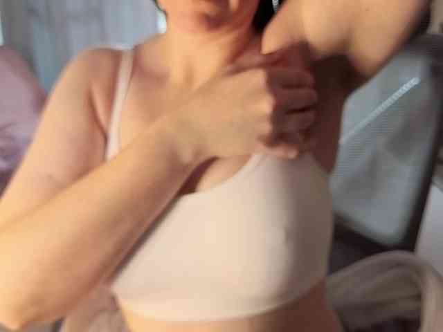 CreamyWoman CreamyWoman