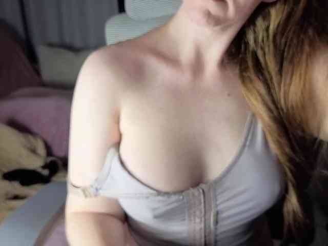 PassionateMommy webcam